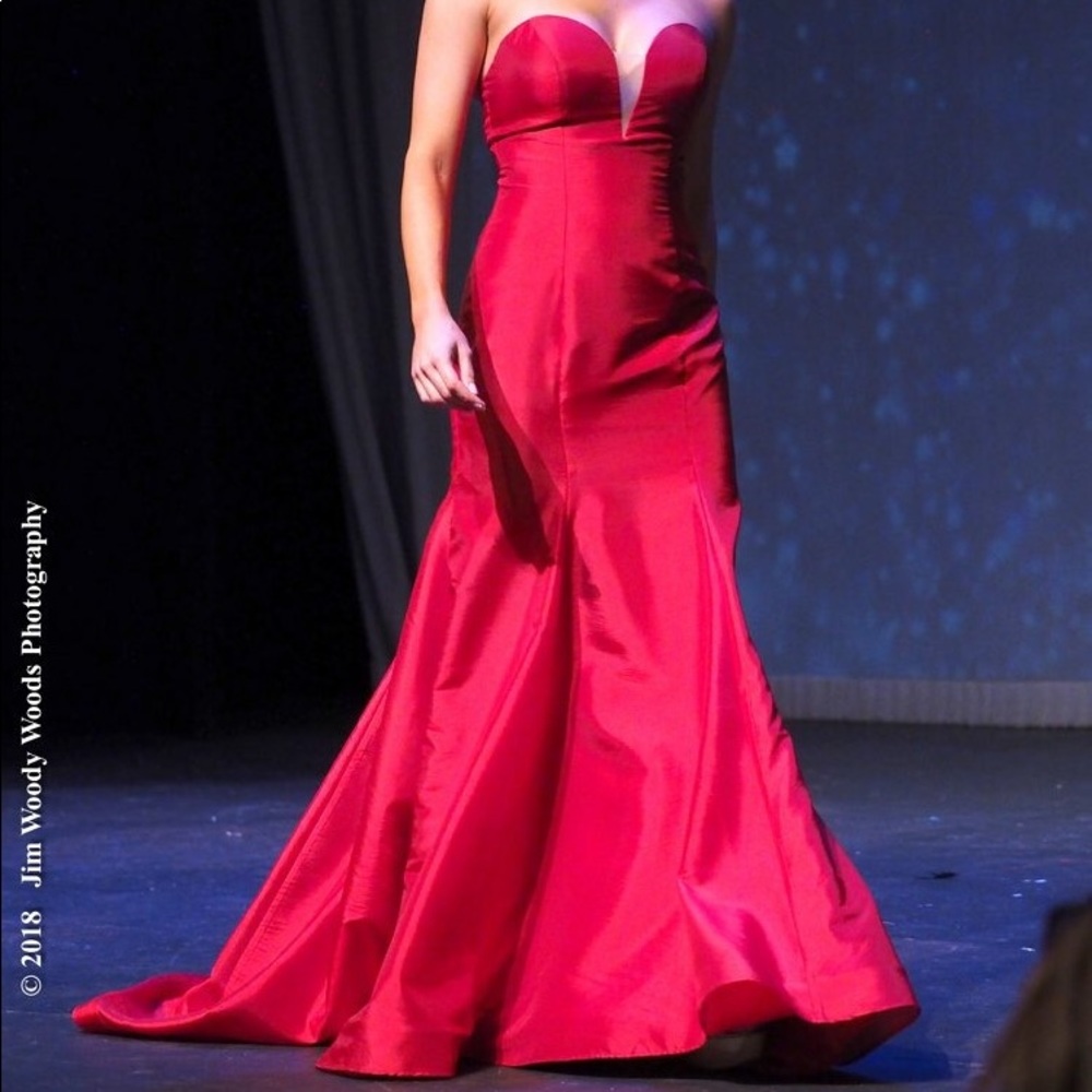 Jovani Red Sweetheart Strapless Pageant Prom Gown